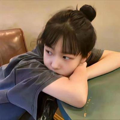在凡妲的小房间里